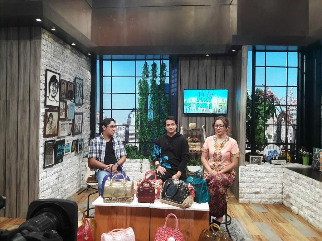 Taping pagi-pagi nettv