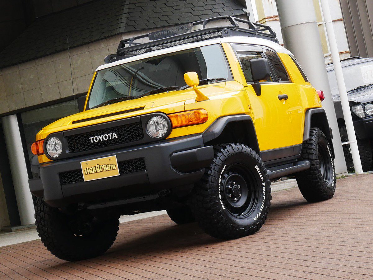 ランクル専門店flexdream仙台東 H23 Fjクルーザー Usトレイルカスタム Fjクルーザーは今年生産終了しちゃいましたが 人気ですね なんといっても丸目の可愛い個性的なデザインとv6 4000 の力強い走りが魅力 インパネ類も鮮やかな黄色 ワンオーナー車 ランクル専門店flexdream仙台東 H23 Fjクルーザー Usトレイルカスタム Fjクルーザーは今年生産終了しちゃいましたが 人気ですね なんといっても丸目の可愛い個性的なデザインとv6 4000 の力強い走りが魅力 インパネ類も鮮やかな黄色 ワンオーナー車