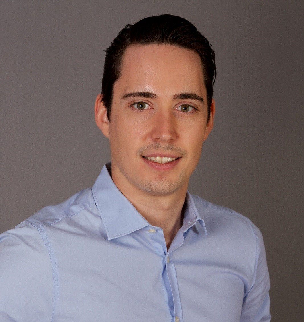insurtechtalk's tweet photo. Timo Dreger on Blockchain and Cryptomania in the Insurance Industry; via Digitalscouting and Robin Kiera; https://t.co/MWDxFgHg0C @Insurtechforum
#xtcj #insurance #InsurTech #startups CC @SoerenKupke @sahoodk @D_Zimnoch @JulesRatcliffe @mikequindazzi @stratorob @insurtechforum https://t.co/PZwOyEbisu