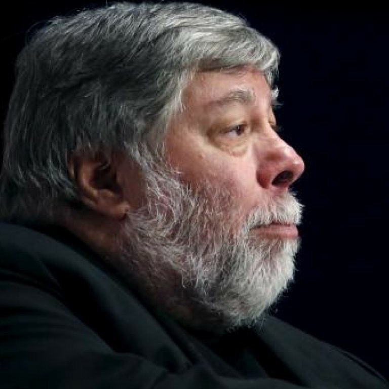 BitcoinNews's tweet image. Apple Co-Founder: Crypto World “Like the Internet When it was Brand New” ift.tt/2BBpWOE