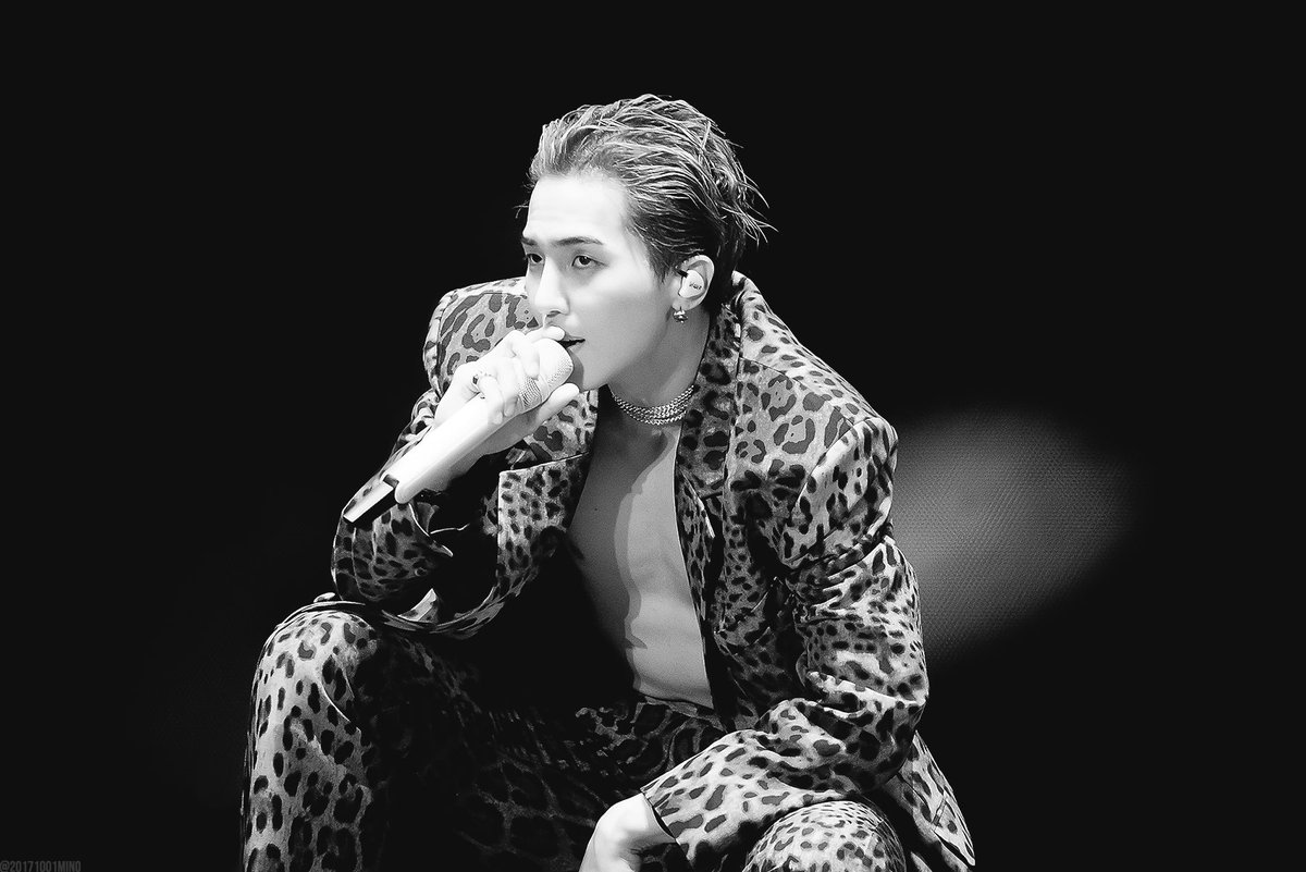 Bright_MINO tweet media
