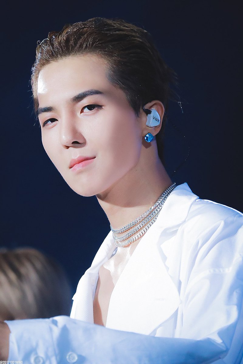 Bright_MINO tweet media