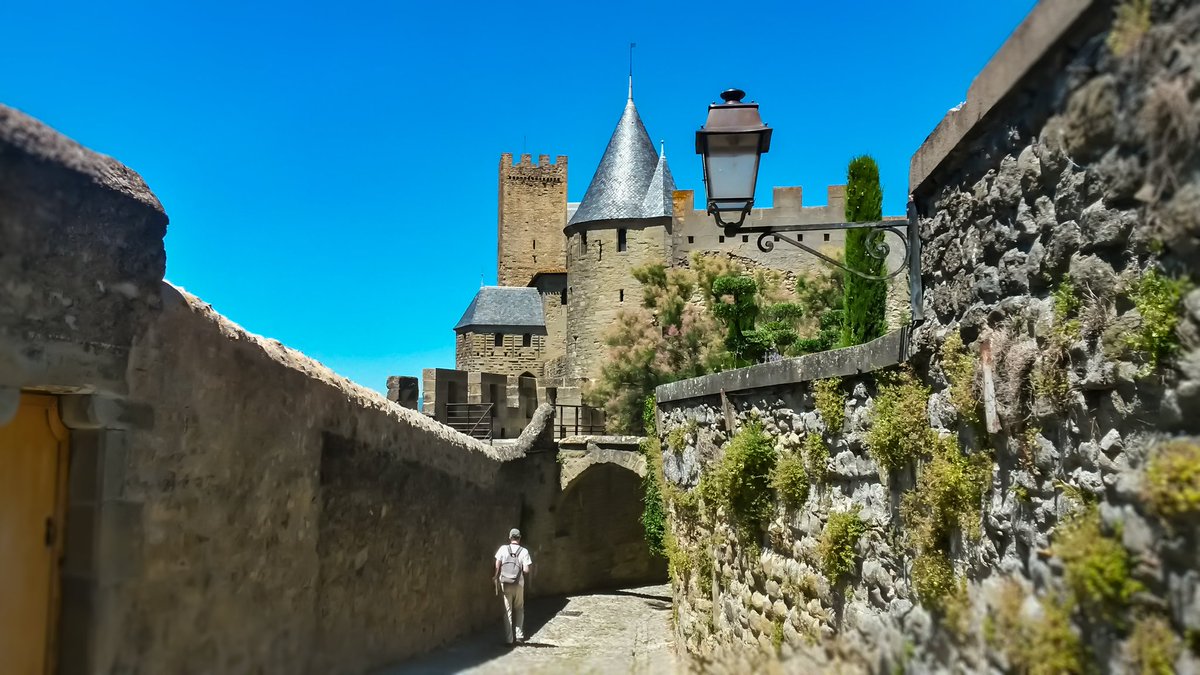 Balade_Sympa's tweet photo. La Cité de Carcassonne 🏃‍♂️👍#BaladeSympa #TourismeOccitanie #MagnifiqueFrance #BeautifulFrance #patrimoine #histoire #nikon #photography #occitanie #Carcassonne #aude https://t.co/fA7lV7IiEu