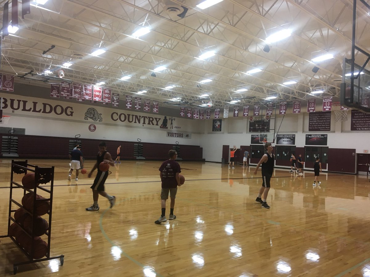 Jackson Moffatt (jackson_moffatt) Twitter