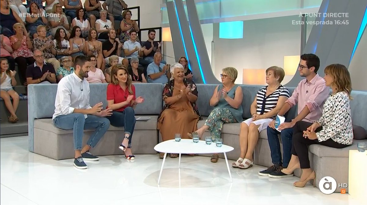 elmatiapunt's tweet image. Quina bona estona hem passat repassant les millors #pífies dels últims programes amb @Lluis_cp... a bacs!! 😂😂😂 #ElMatíÀPunt