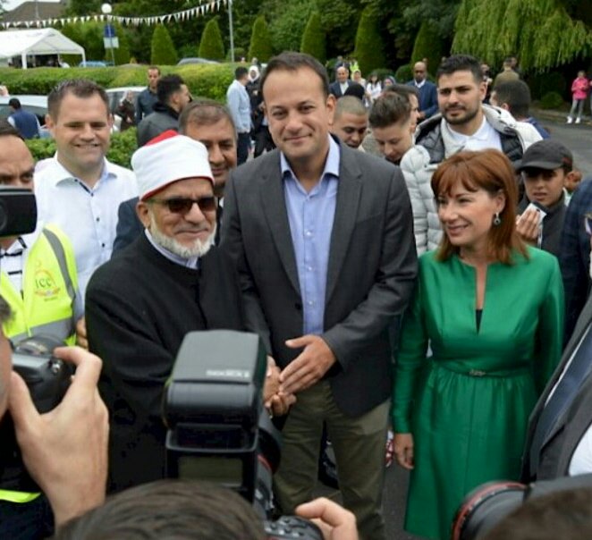 In this photo, our openly gay Prime Minister, Leo Varadkar, is seen shaking the hand of Hussein Halawa, Ireland's frontman for the Muslim Brotherhood. The MB are religious fascists dedicated to restoring the Caliphate, and who regard homosexuality as a cardinal sin. #Insanity