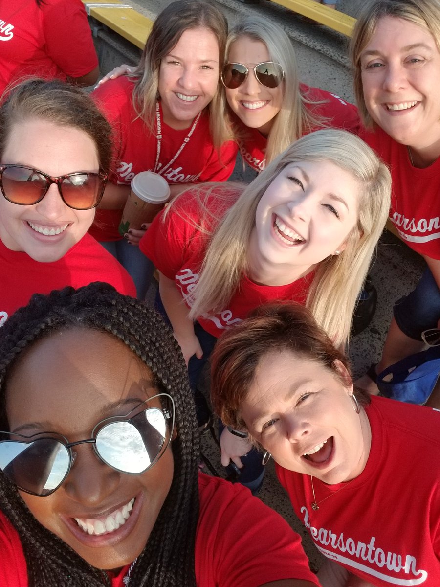 AndreaPetiferED's tweet photo. You just can't hide that Pearsontown Pride! #PTownPride #WeAreDPS #redfored https://t.co/37iOeQIbu3