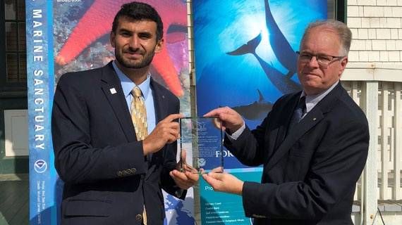 Solarglide's tweet image. Good job guys! @MscShipping Honoured for Whale Protection Measures buff.ly/2o05FZy

#Maritime #WhaleProtection #Whales