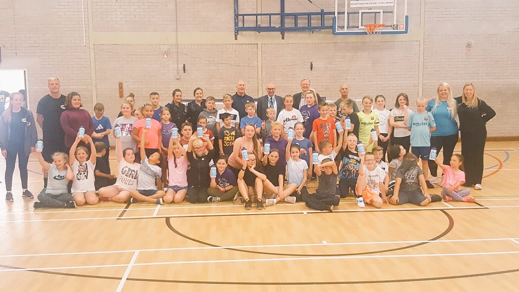 56 young people ✅ Lots of fun &amp; laughter ✅ Everyone fed ✅ High Sheriff(a) visit ✅ <a href="/CCTeamBristol/">Dave Smith Tutor @CC Bristol</a> apprentice running events ✅ Amazing partnership working <a href="/CommofPurpose/">CommunityofPurpose</a> <a href="/theparkknowle/">The Park Centre</a> <a href="/Feeding_Britain/">Feeding Britain</a> @FeedingBristol ✅ <a href="/ASPolice/">Avon and Somerset Police</a> support &amp; flossing!! ✅ #BreakFree
