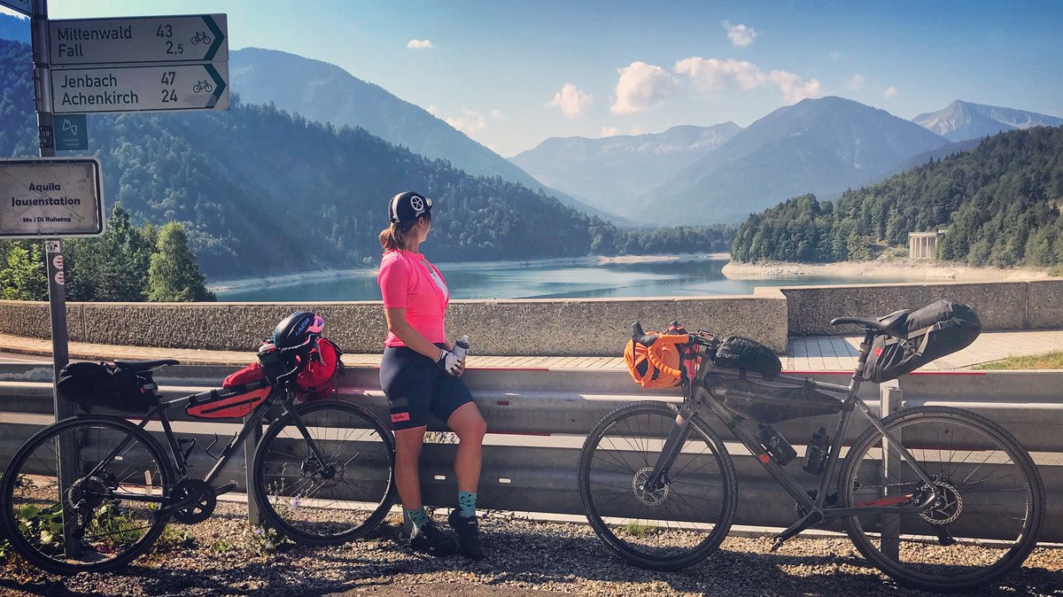 mtbcymru's tweet photo. The climb to Sylvensteinsee Dam was worth the effort for the view! 👌🏻⛰😄
#gravel #justride #bikepacking #cycle #cycling #alps #MünchenVenezia #tirol #ridemadison #bikepacking #germany 🇩🇪#adventure #explore #gravelride #alps #alpe https://t.co/eB2iq7AkN1