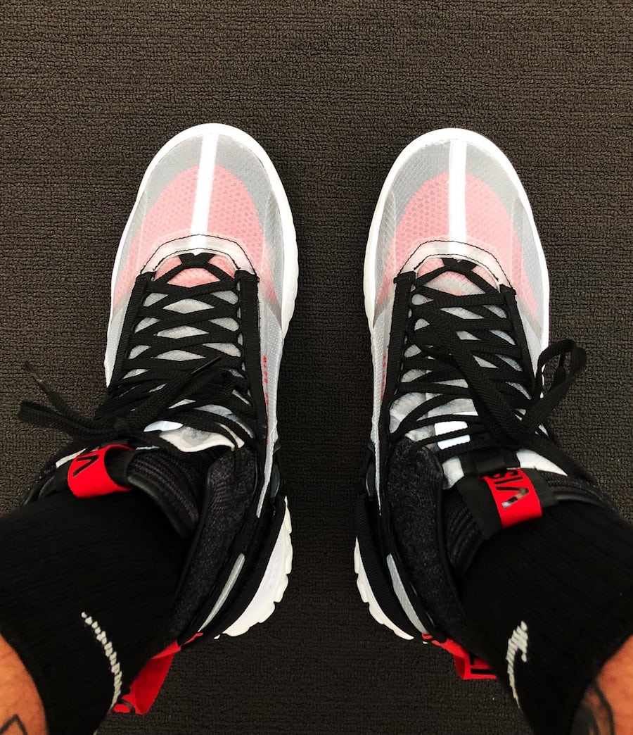 snkrdunk_jp's tweet image. 【🤔リーク】
NIKEのREACT ELEMENT 87とAIR JORDAN 1を融合させた新型ハイブリットモデル?がリーク!
📱snkrdunk.com/magazine/nike-…
#reactelement #airjordan