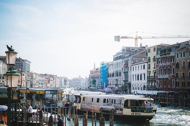 pascalfelicite's tweet photo. Morning Venice
•
#igersvenezia #fujifilmfrance @fujifilmfrance @fujifilmfr #fujifilmitalia #venicephotography #fujilove #fujifeed #fujixclub
•
Link in my bio for more photos ;-)
•
#xseries #fujiholics #myfujifilm #trip_photography #awesomecolor #igco… https://t.co/aiL6MEnK8N https://t.co/ST4LSWzkBb