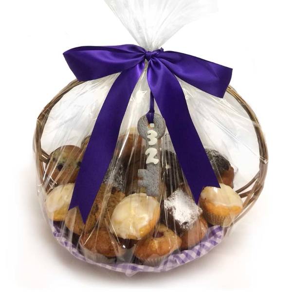Anyone you know just moved into a new house? We've got the perfect basket for that.