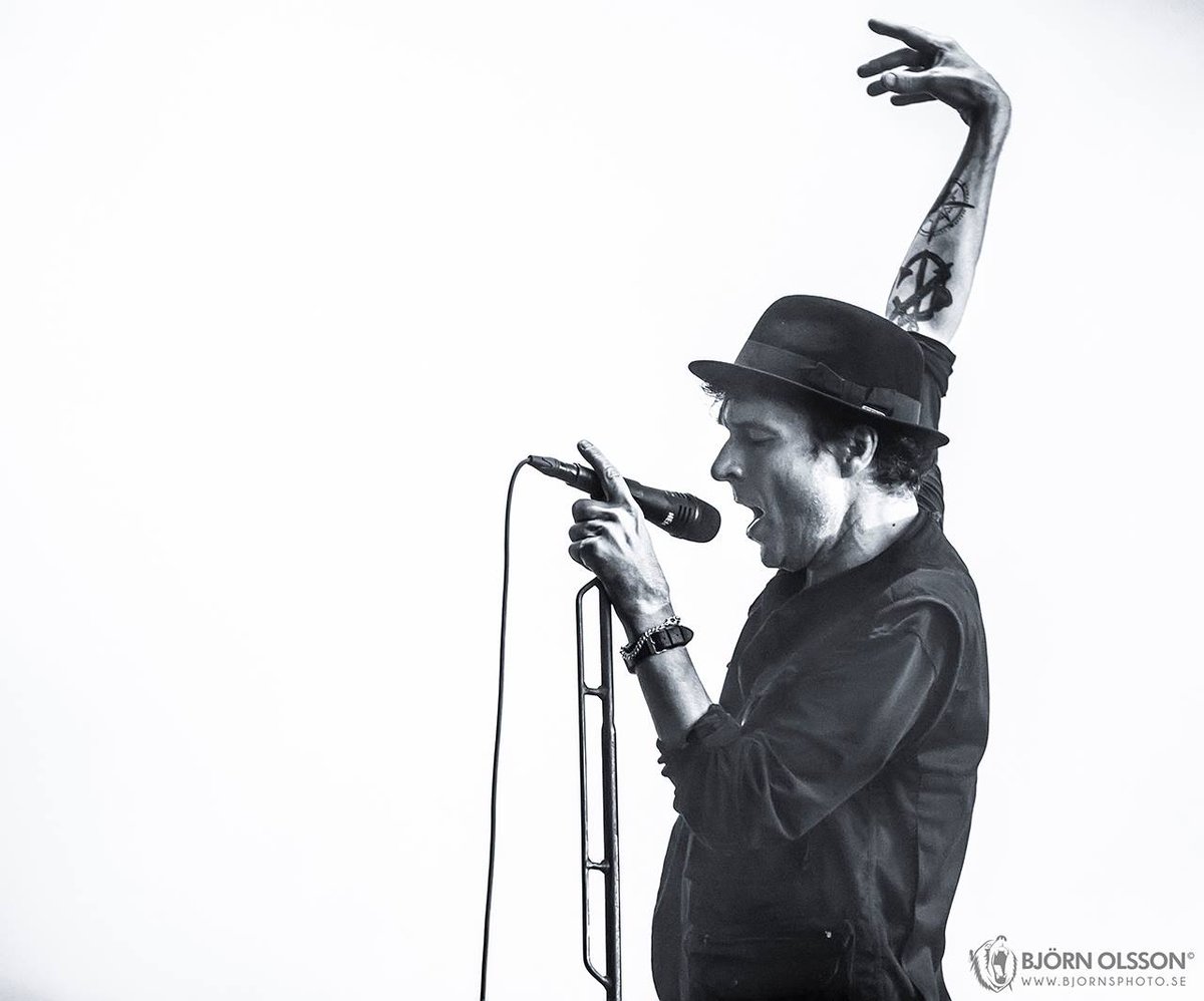 bjornsphoto's tweet photo. Thåström at Malmöfestivalen 2018!
@thastrom_ @malmofestivalen
#malmofestivalen #thastrom #malmö #bjornsphoto #concert #photography #livemusic https://t.co/dX6KIRT5wN