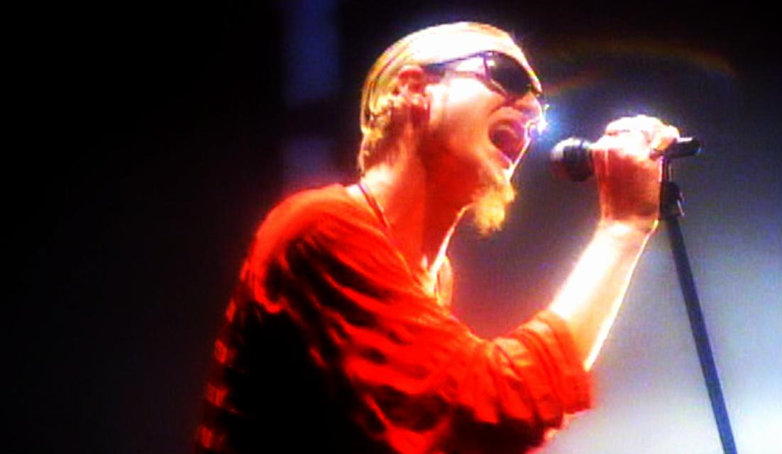 Tracksmackdawn: TheGrungeScene: Happy Birthday, Layne Staley! 