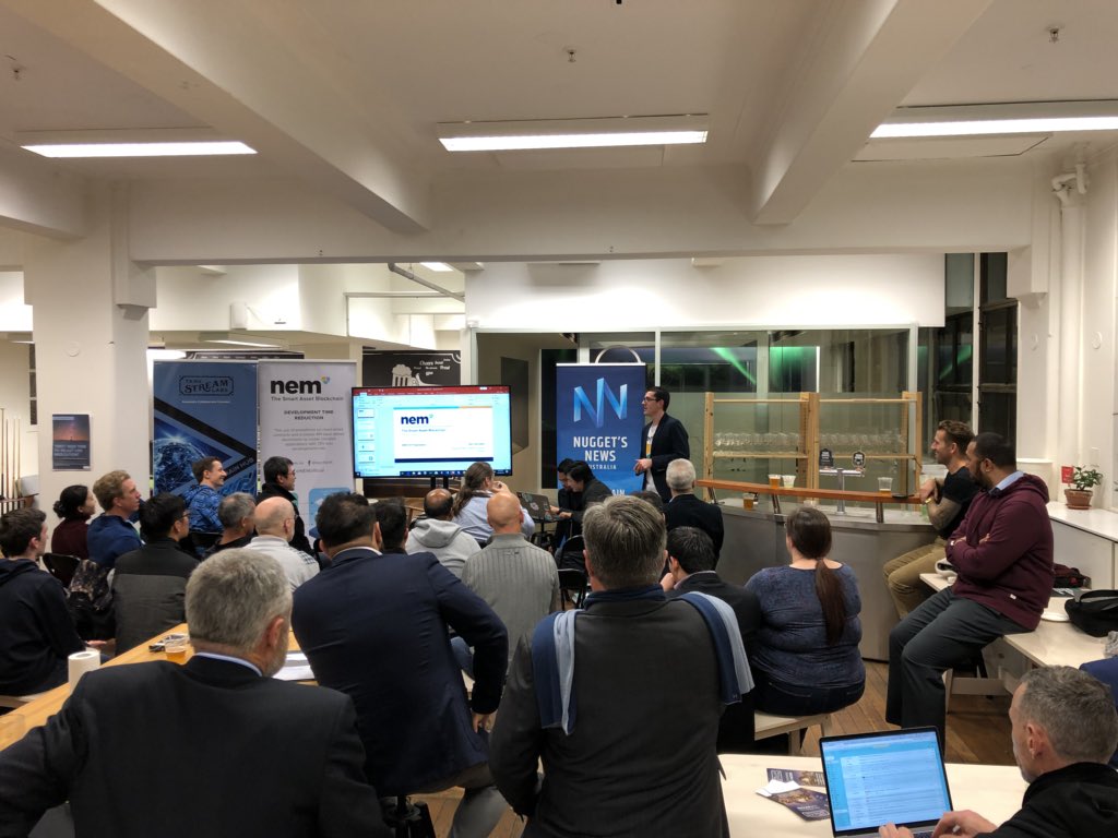 NuggetsNewsAU's tweet photo. .@AlexSaundersAU speaking at the @NEMofficial Blockchain Professionals Session in Sydney 😁📈

#Cryptocurrency #Blockchain #NEM https://t.co/pDQS8JjgVl