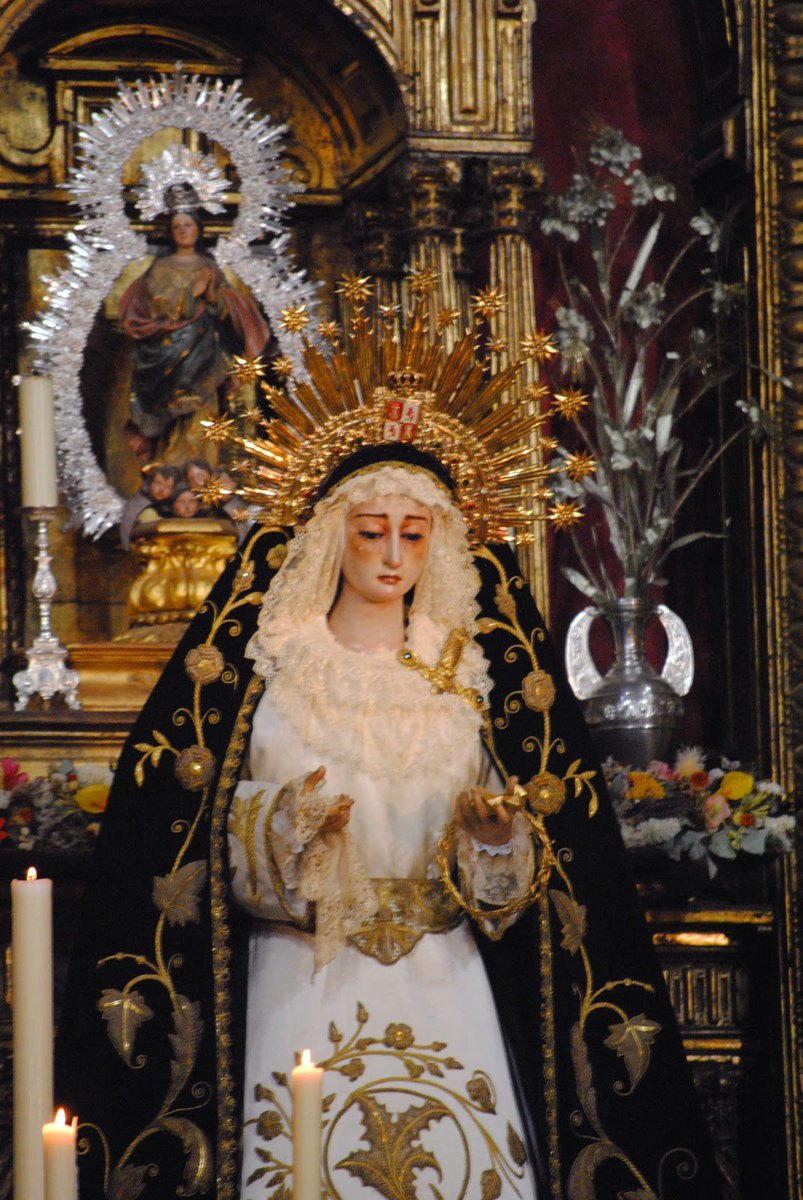 Hoy, 22 de agosto, celebramos la Festividad de Santa María, Reina.