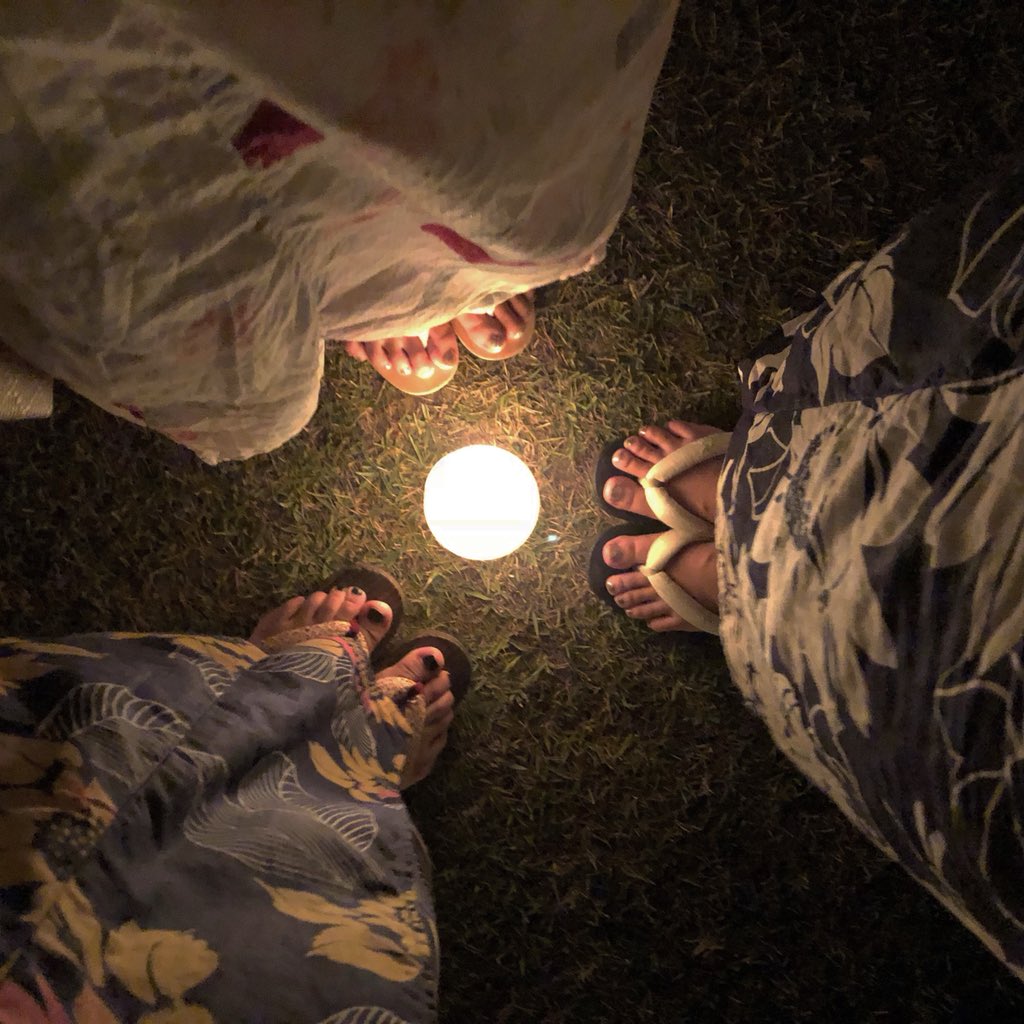 Moe20131206's tweet photo. 燈花会⸜❤︎⸝‍
王寺帰ってきてから花火🎇
最終日でやたら人多かった暑かった～ https://t.co/SFjlFIb59q
