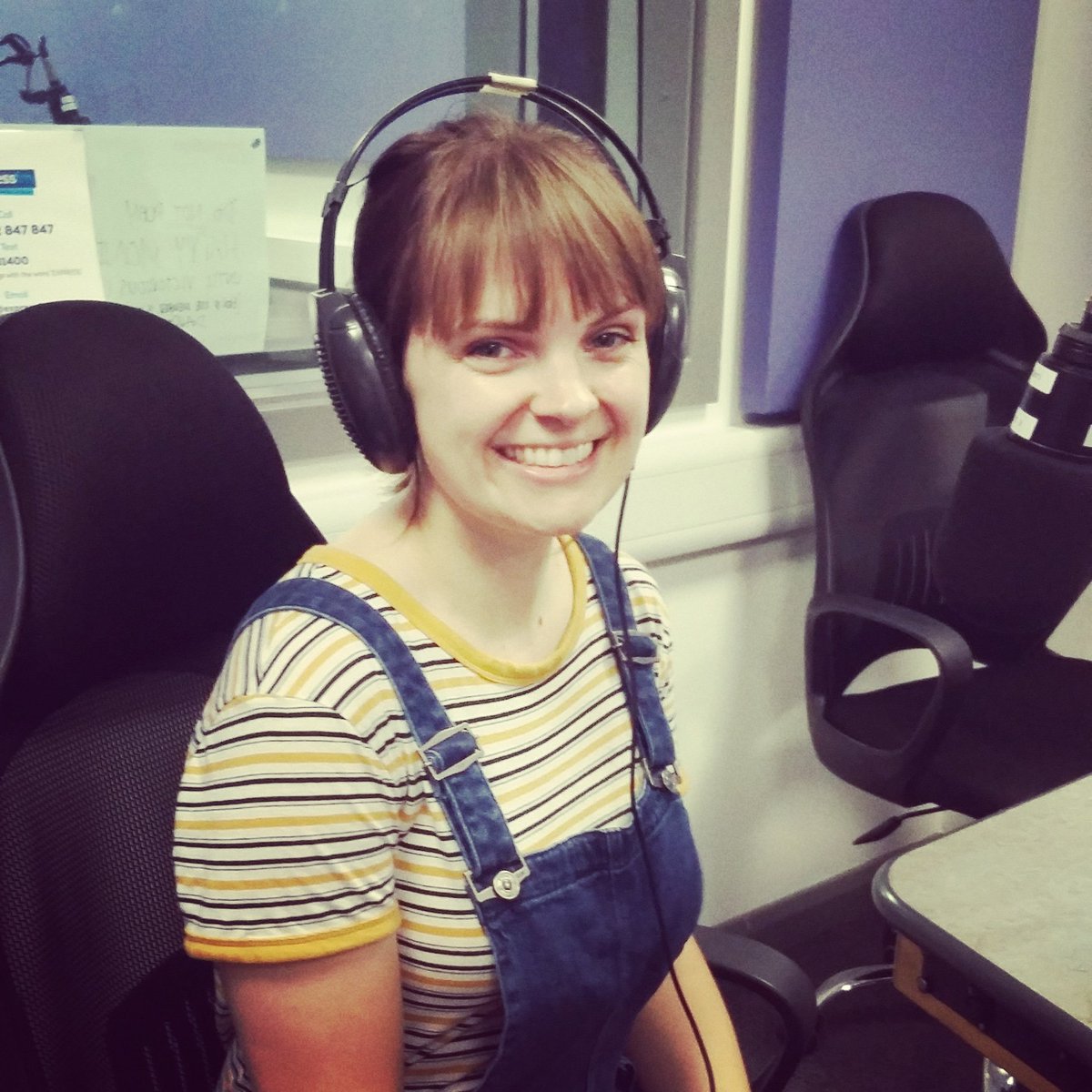 AliSchillemore's tweet photo. Just been recording a snippet about my business for @ExpressFM in partnership with @SolentDisruptor #radiovoice #testingonetwo #radio #startups #selfemployed #SmallBusiness #localradio https://t.co/5ol1YVPr8a
