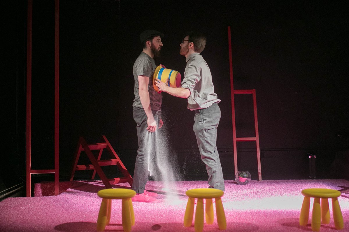 ensemble_tout's tweet photo. There are only 6 more days left of @edfringe. U've six days to pack in as many shows as you can! Here is a handy list of shows to see @ZOOvenues  from @FringeReview > https://t.co/KGVHY5aIjQ. SO many shows to see, not enough time! #KeepTheChange  12:50pm #IntoTheUnknown #ZOO18 https://t.co/9Clqp7Y1FH