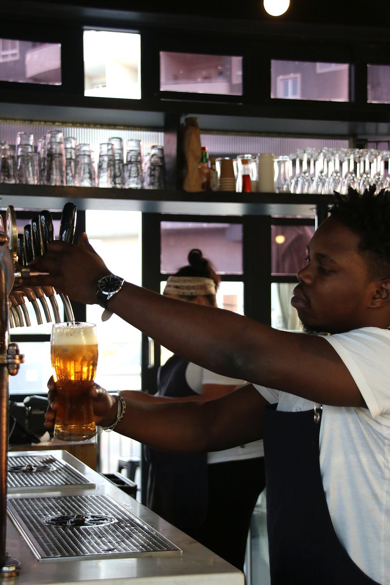 dptaproom's tweet photo. Join us for Happy Hour with Fierce Beer ! R25 pints from 4pm-6pm 🍻#CapeTown https://t.co/yJvMAWN5o6