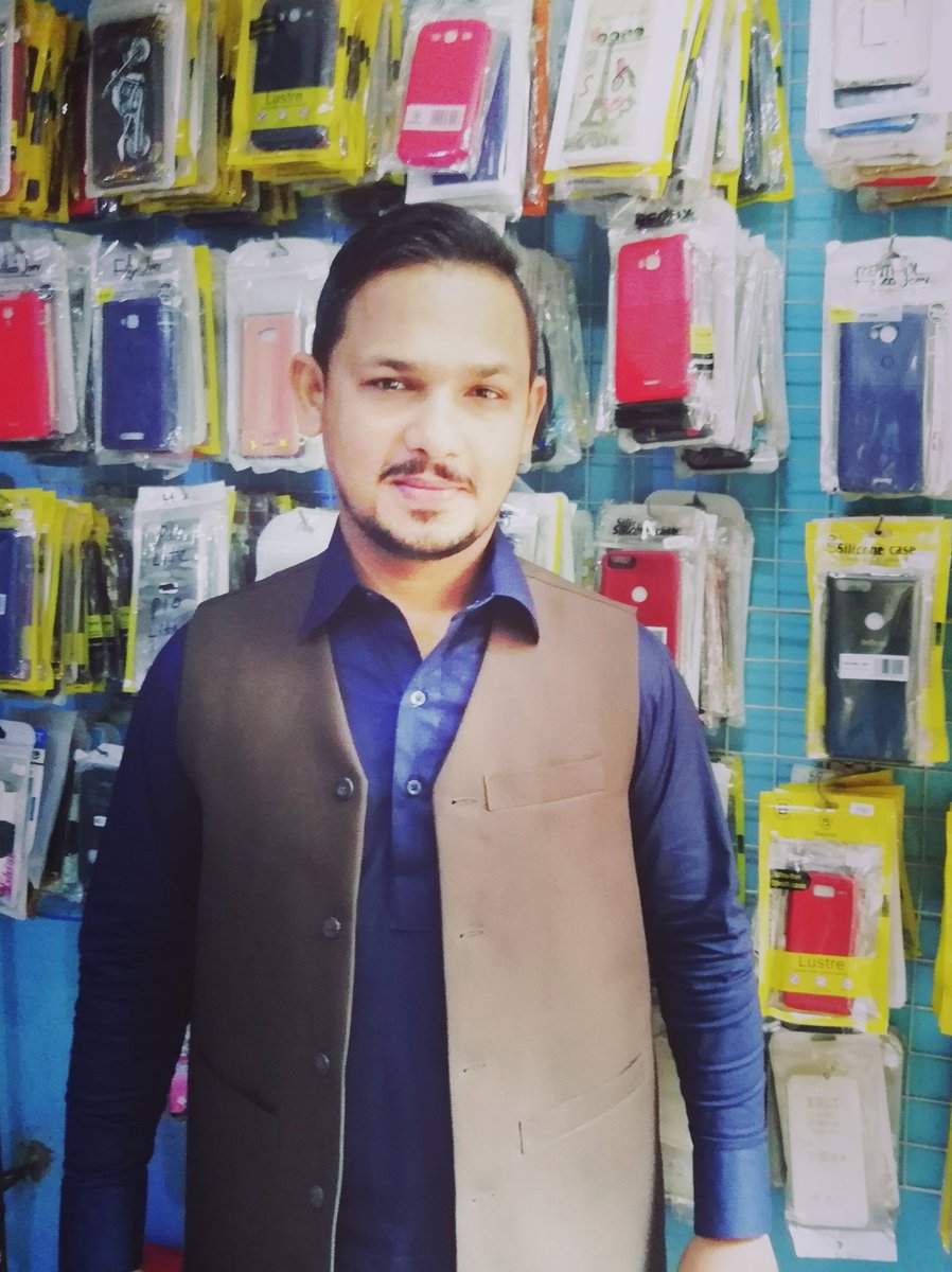 Ashraf_pk36's tweet photo. میری طرف سے دل کی گہرائیوں سے آپ دوستوں کو عید مبارک اللہ تعالیٰ آپ اور آپ کی فیملی کو صحت کاملہ اور تندرستی عطا فرمائے آمین. 
👈💚Eid ul❤️💚Azha💓2k18💙👉
👉❤️Zaman💜💚❤️Brothers💚👈 https://t.co/GlrtieAovq