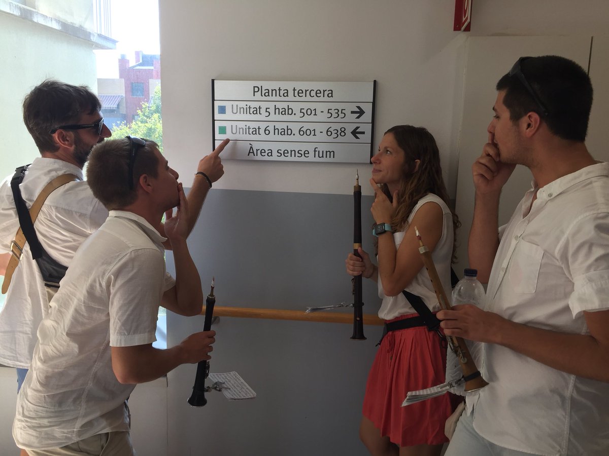 Us estem buscant <a href="/elsQuatrevents/">Grallers Els Quatrevents</a> !! A quina planta esteu??