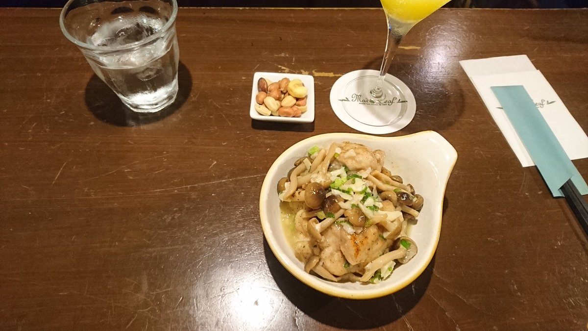 vYx829JIW3eaZSh's tweet image. 平日 #メイリーフ 
今日も #Barspace 
鶏肉のワイン煮とシンデレラ