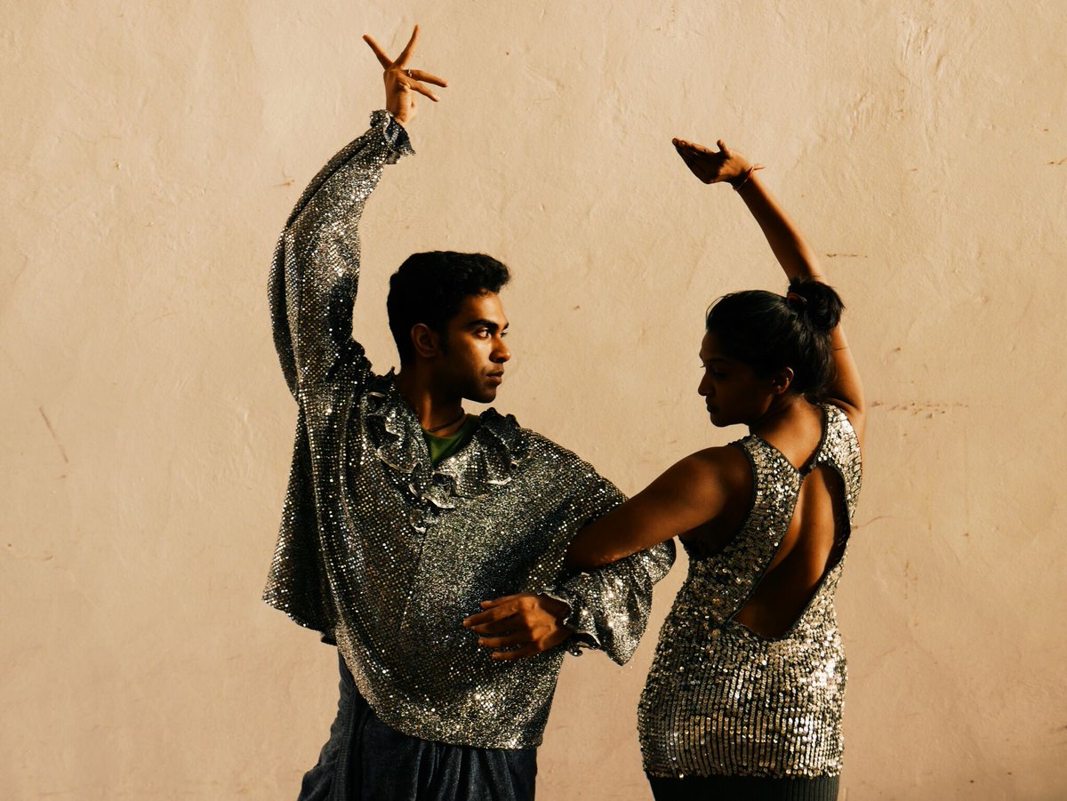 tanzimaugust's tweet photo. Have a look at our week preview here: https://t.co/2xbesX2QzI. Starting today with Aydin Teker's "Hallo!" at #HAU3, this week we show 9 productions at 8 different venues across Berlin. Check out our #festivalcentre & library at #HAU2. #tanzimaugust30 https://t.co/0P6fwR0xOi