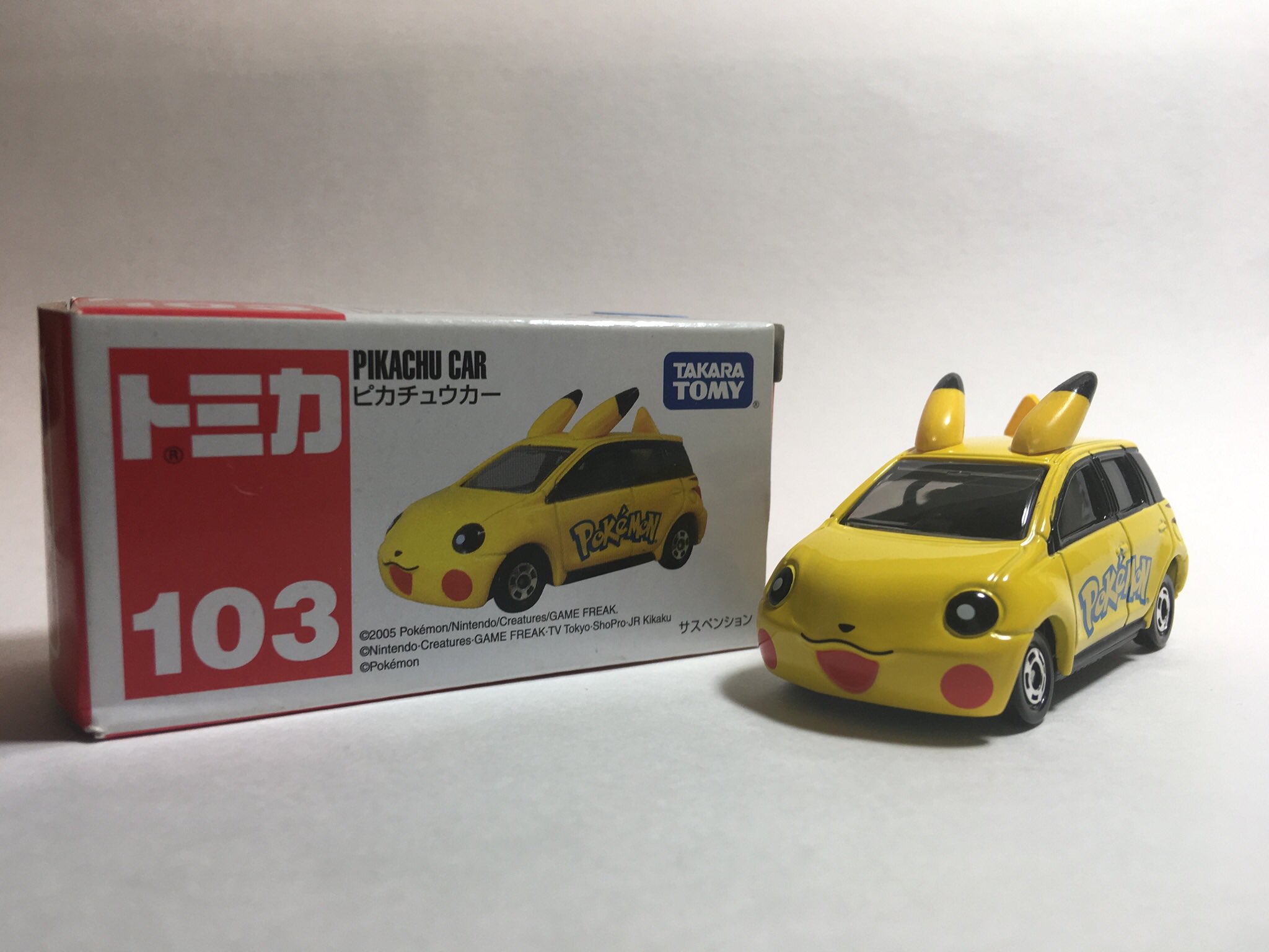 トミカコレクション トミカ トヨタ イスト トミカコレクションno 106 103 4 ピカチュウカー ノーマルイストにピカチュウの耳 しっぽ 顔を装飾したトミカ 箱絵はいつものイラストではなく 特注トミカのように現品そのままになってます 他にも