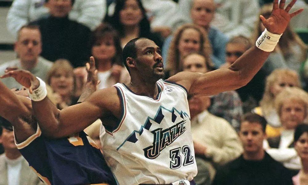 Mrdagbag's tweet image. Glad that kid is okay and all, but THIS is Post Malone @TheDeliverer_32 #karlmalone @NBA #lowpost #TheMailman @utahjazz