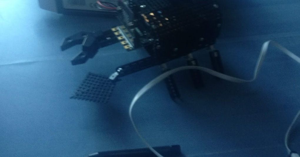 scottturneruon's tweet image. Getting Crabby with #EduBlock for #Microbit buff.ly/2LcJGYl #caschat #robot