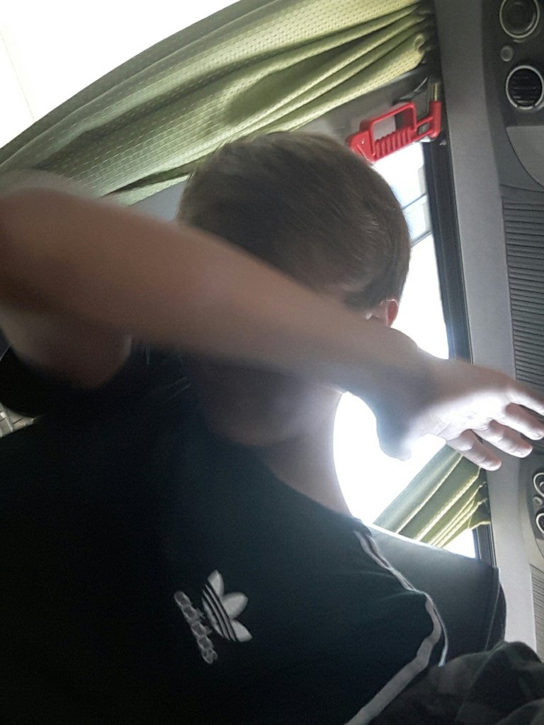 TrumpfLP's tweet image. Zwischenstop in Frankfurt der Hood #gamescom