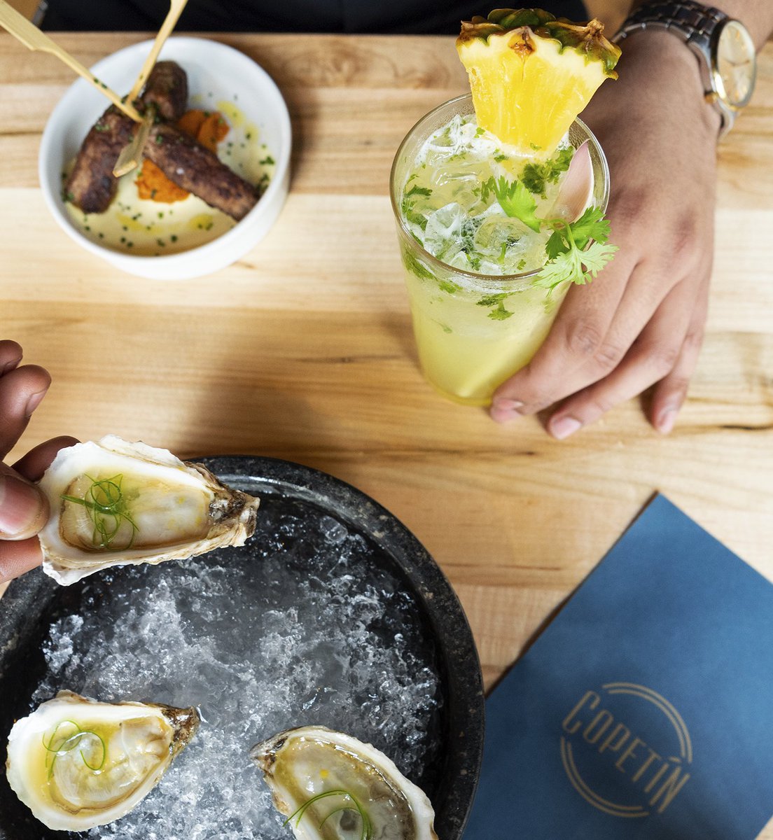 Raw oysters are served up daily along with other delectable bites from our snack menu #CopetinTO #BarSnack