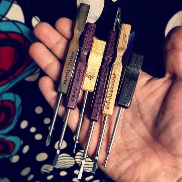 wonderland561's tweet photo. @mystictimber tools are available and in a few different styles. They’re comfortable to hold and work with and easy on the eyes. Have a look see
#wonderland #mystictimber #tools #wood #wonderland561 #soflo #florida https://t.co/F4EBrnPgkW https://t.co/Rl9BSPHKth