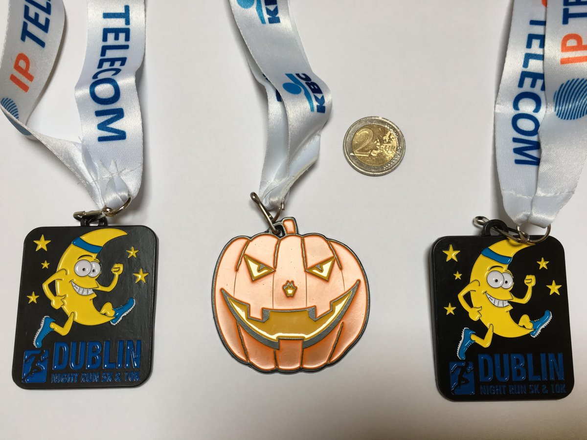Run_Dublin's tweet image. Check out da medals for the 2 Dublin Night Runs.. Swit- soo!!
IP Telecom Park West Sept 25th 5k or 10k 7.20pm
KBC Sandymount October 23rd 5k or 10k 7.20pm
Both midweek races. 5k - €15 and 10k - €20
Get your entry in before they sell out rundublin.com
