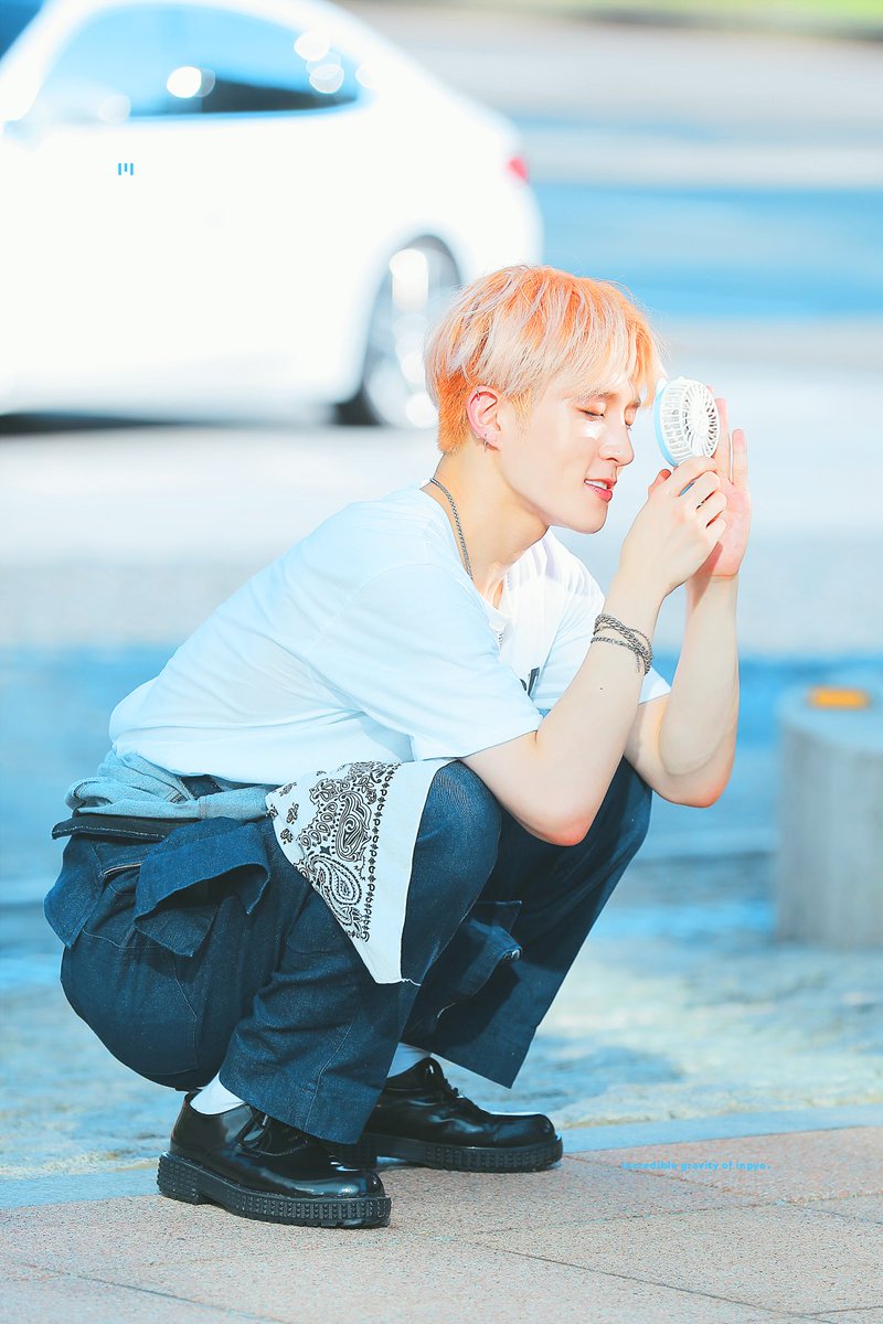 incravity's tweet photo. ➖UPDATE
180822 쇼챔피언 미니 팬미팅
☀️ HOT SUMMER ☀️
https://t.co/4JyUsTKqEr
https://t.co/D7136RpsB2
https://t.co/pwebJRZmuq
https://t.co/qSNjDLdOU5
#인투잇 #IN2IT #인표 #이인표 #INPYO https://t.co/P9WMDNsn3x