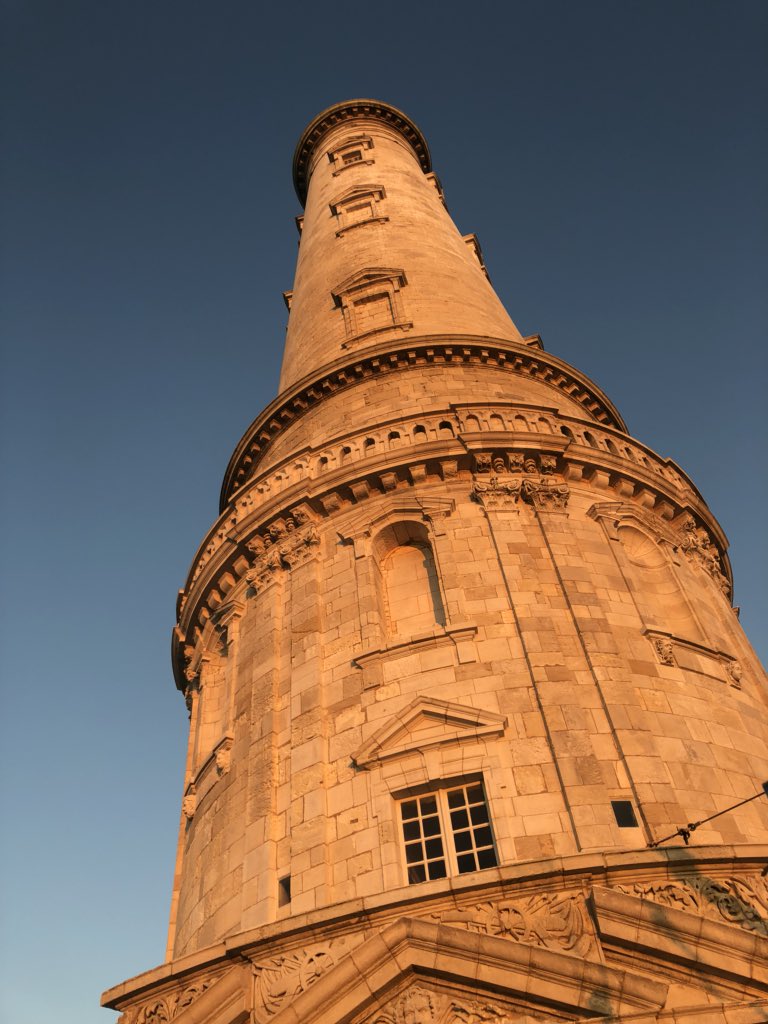 christ_zirnhelt's tweet image. Tournage des Héros du patrimoine (diffusion 15/9 à 20h20) sur le phare de Cordouan #cordouan #phare #patrimoine @France3tv