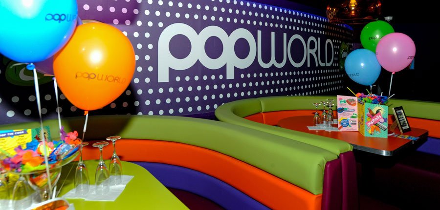 barmagazine's tweet photo. Stonegate Pub Company has announced that pop-themed nightclub chain Popworld is coming to Manchester, set to open its doors for the first time on 24 August. https://t.co/s2pWgvygWg #newbars #Popworld https://t.co/y72hsM78IY