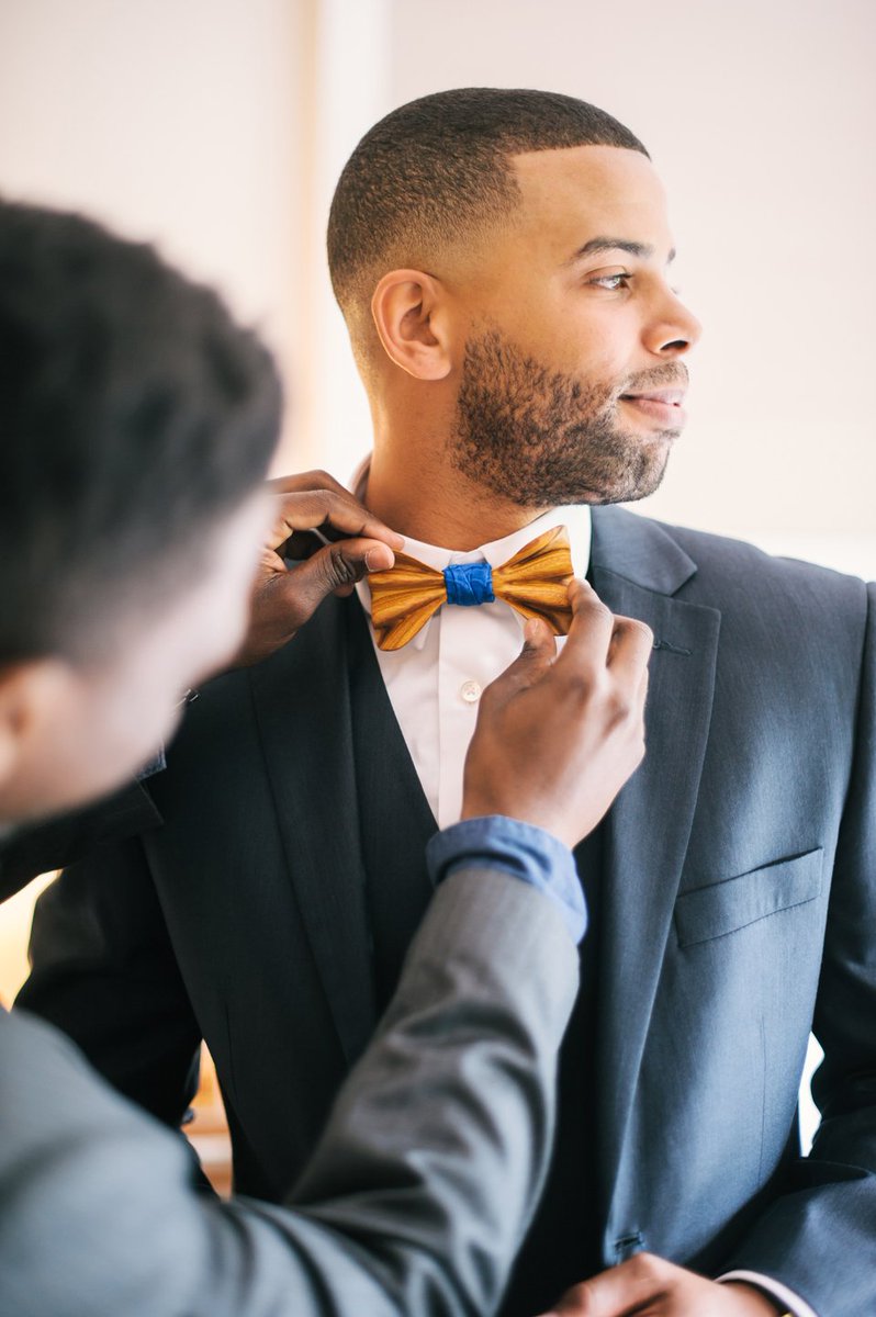 A groom cannot do his part without his groomsmen. Gift them with a new style they will proudly wear in your honor.

Groomsmen gift packages available here --> ow.ly/Cy9g30lkpHu