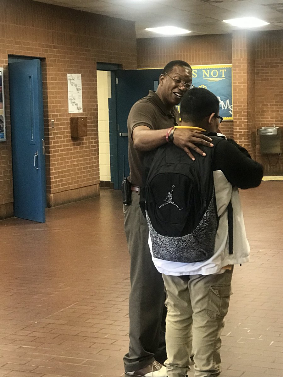 MiddleCougars's tweet image. Mr. Gibbs coaching one of our favorite Cougars through a tough situation this morning. @MPSAL #itsrelational #MPSMovingForward  #everychildeveryday