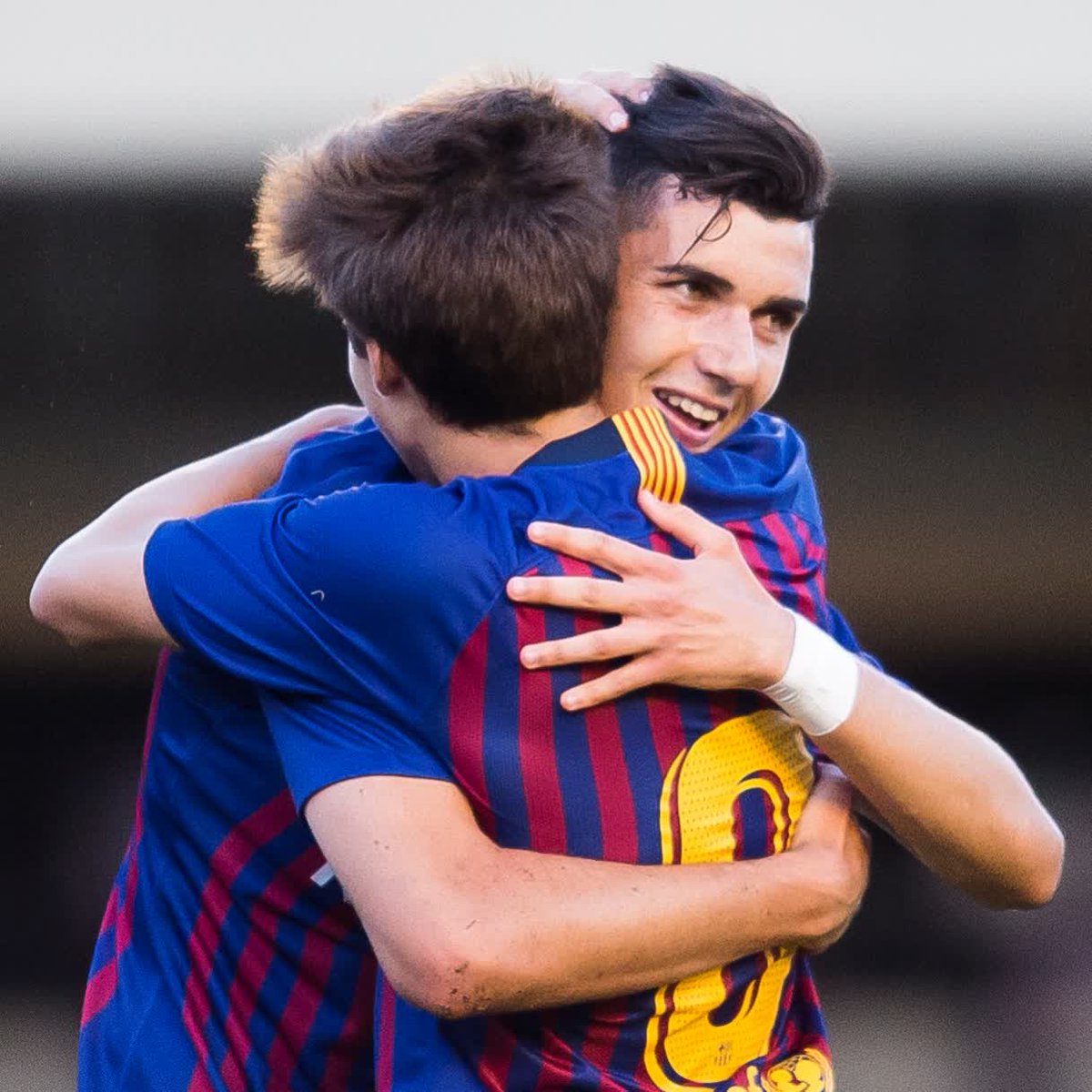 😲🔥👏 GUAU @FCBarcelonaB 👏🔥😲