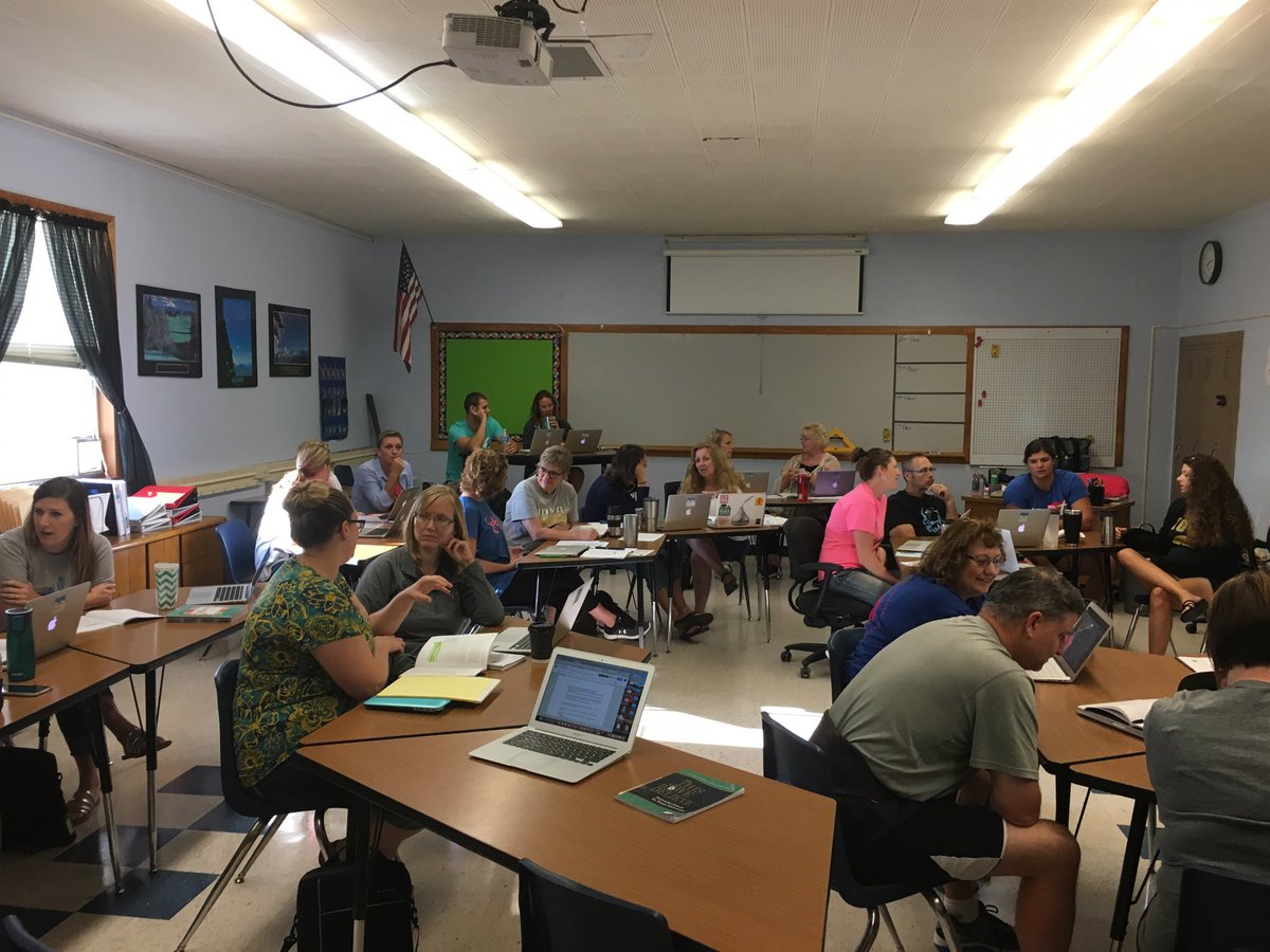 NFVGearhart's tweet photo. #nfvtigerhawks middle school focusing on developing a shared vision for middle school philosophy #nfvpd https://t.co/YYX6Lu4yGx