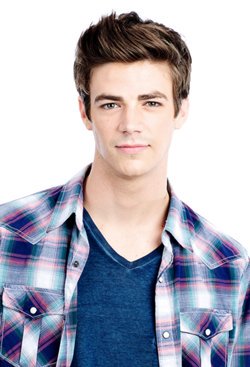 ApreciationTw's tweet image. RT For Robbie Amell
Like For Grant Gustin