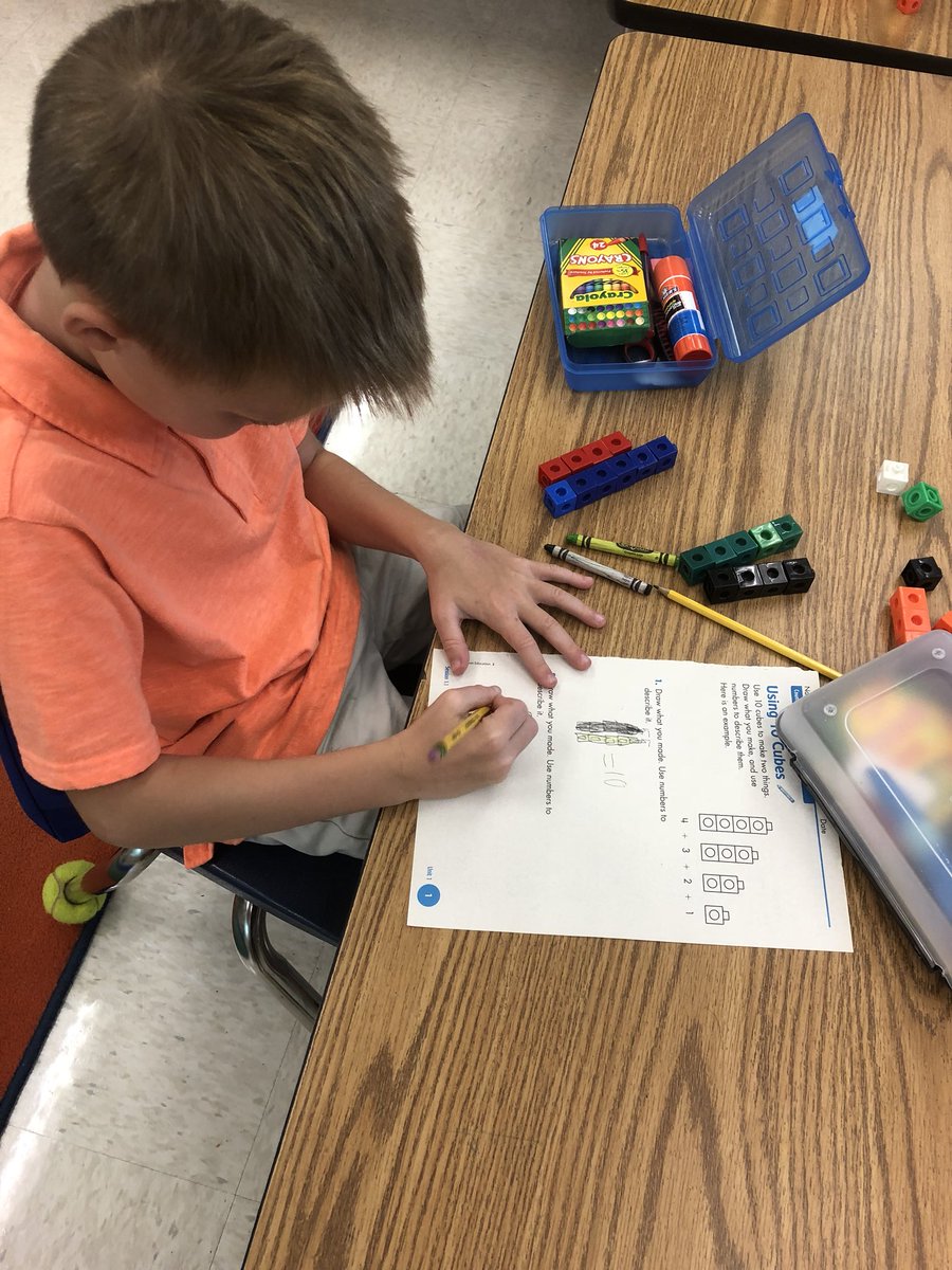 MrsKatieBiondi's tweet image. So Many Different Ways to MAKE 10 @TommieBarfield @collierschools  @pearson @INV3_Math !! I love being able to ask 2nd Graders, “How do you know?” #questioning #problemposing #addition #thinkingflexibly #ccpsfamily #2ndGrade