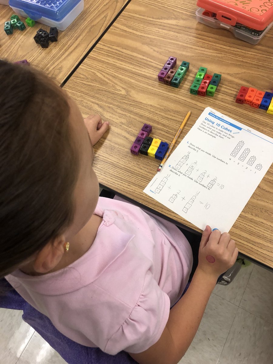 MrsKatieBiondi's tweet image. So Many Different Ways to MAKE 10 @TommieBarfield @collierschools  @pearson @INV3_Math !! I love being able to ask 2nd Graders, “How do you know?” #questioning #problemposing #addition #thinkingflexibly #ccpsfamily #2ndGrade