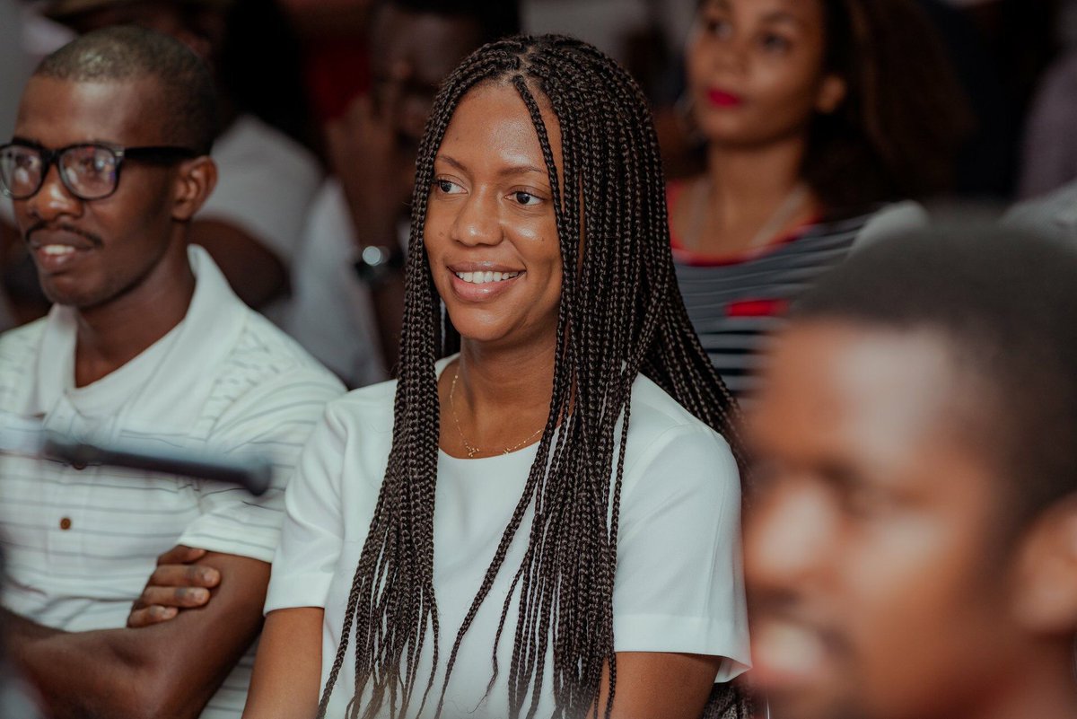 zanmibackyard's tweet photo. 14th Edition @StartupGrindPap | Refreshing our mind w/ these amazing pics 

Our Port-au-Prince Chapter Director @DaphCharles is interviewing Mr. @richardbuteau from Buteau Hospitality &amp; GM of @KaribeHotel, @banjHT.

📸 by: @HaitiBrand

#Startup #Entrepreneurs #hospitalitytourism https://t.co/IzslS7fKOI