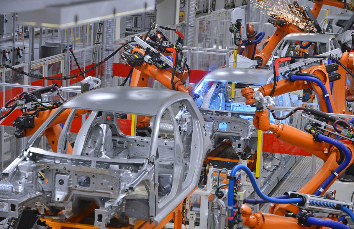 Global sales of industrial #robots reached the new record of 380,550 units in 2017 and is set to keep growing. #ukmfg #automation ow.ly/K9se30luDV5