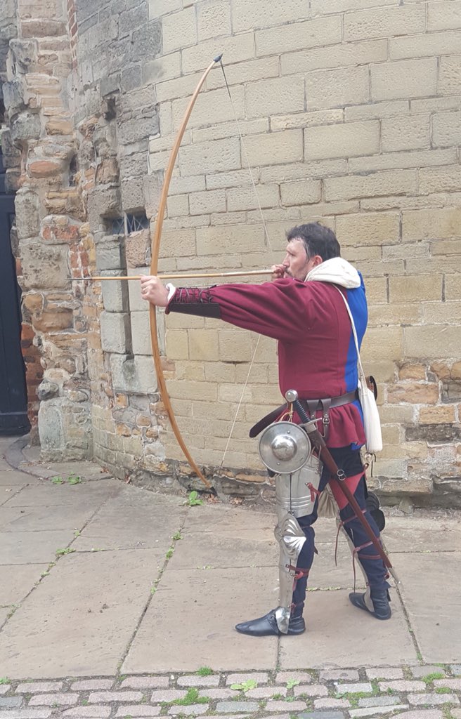 #OnThisDay in 1485 Richard III was slain at Bosworth, weeks after leaving <a href="/NottmCastle/">Nottingham Castle</a>. Here’s or #Archer explainer