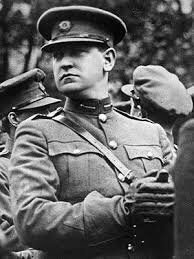 yfg's tweet photo. On this day,in 1922,Michael Collins was assassinated in Béal na mBláth. A soldier and politician who changed the course of Irish History and lead us to independence. 

“Give us the future, we've had enough of your past. Give us back our country, to live in, to grow in, to love." https://t.co/atYRzQSRpG